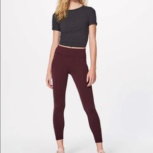 Lululemon In Movement 7/8 Tight *Everlux 25"
